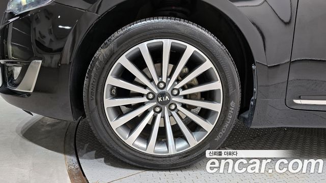 Kia K7 из Кореи Encar