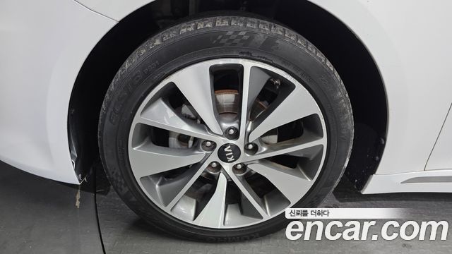 Kia K5 из Кореи Encar
