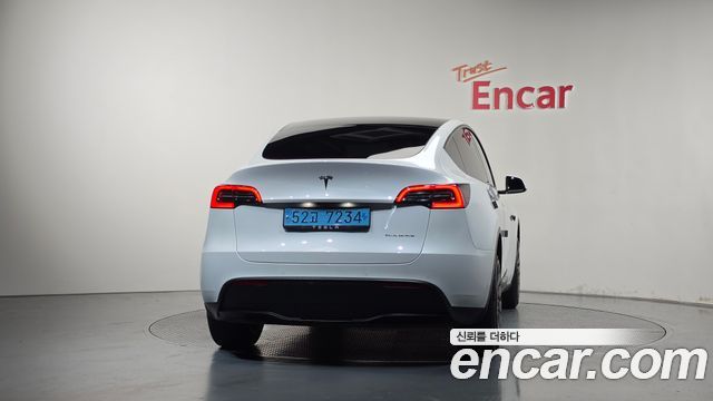Tesla Model Y Long Range AWD — пробег 35 239 км — фото 4 из 5