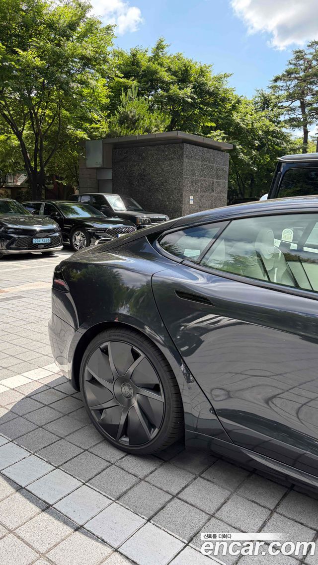 Tesla Model S из Кореи Encar