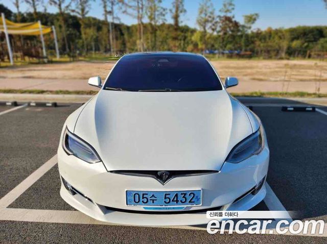 Tesla Model S 75D — пробег 155 000 км — фото 2 из 5