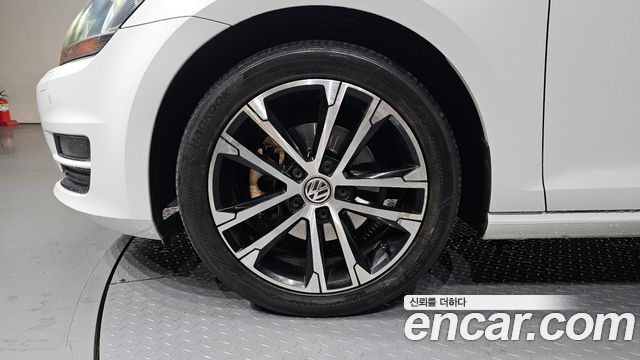 Volkswagen Golf из Кореи Encar