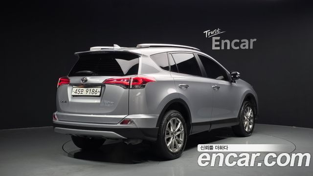 Toyota RAV4 из Кореи Encar