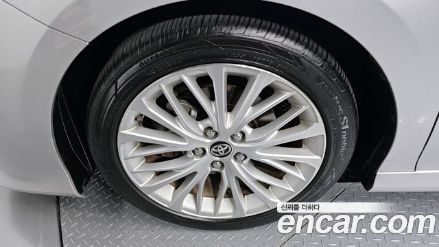 Toyota Camry из Кореи Encar